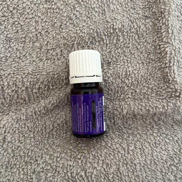 Young Living Valor Oil (never opened) - Picture 2 of 2